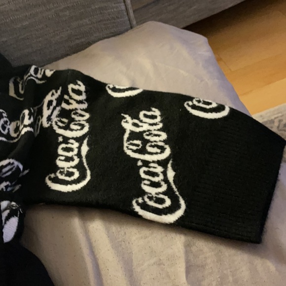 H@M sweater - Picture 8 of 10